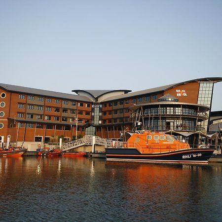 Отель Rnli College Пул Экстерьер фото